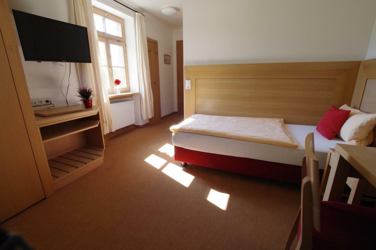 Klostergasthof Hotell Münnerstadt Eksteriør bilde